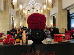 -Salon de The de Joel Robuchon(外滩18号店)