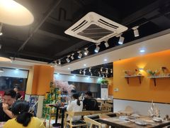 -牛缘村·贵州黄牛肉火锅(西善桥店)
