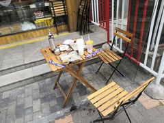 露天位-CoCo都可(白石洲店)