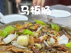 -梁师傅砂锅(哈达西街店)