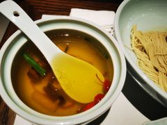 -裕兴记•蟹黄面馆(人民广场店)