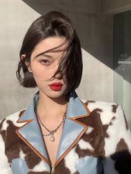 -BULB STUDIO 巴柏明星发型工作室