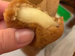 -BHC炸鸡(明洞总店)