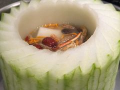 -得意咚瓜·顺德鱼生·冬瓜火锅(深圳首店)