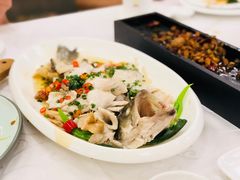 韭椒鲈鱼-皇冠明珠鱼翅楼(水上公园店)