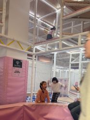 -奈尔宝·儿童乐园·亲子餐厅(华采天地店)