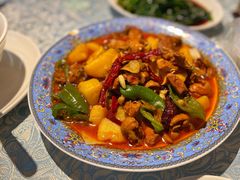 新疆大盘鸡-巴扎美食·新疆菜·西域歌舞表演餐厅(新疆大厦店)