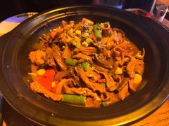 鲜货牛肚牛杂煲-双层巴士·鲜串鲜啤·团建聚会(凯德广场店)