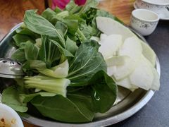 -南渝食府.墨脱石锅松茸鸡
