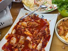 -亲昵春川鸡排(韩国美食街店)