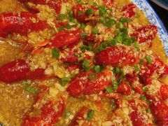 -临界音乐酒馆·小龙虾·江湖菜(华熙LIVE·鱼洞店)