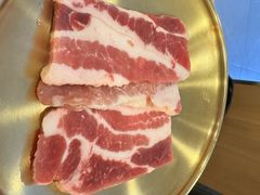 -臻牛烤肉