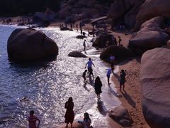 -那琴半岛地质海洋公园