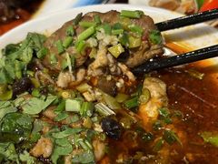 -李双猪·小龙虾·烧烤·羊肉煲(乐山店)