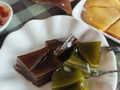 -侯臣咖啡文化村