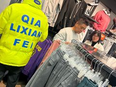 -NIKE上海青浦优选体验店