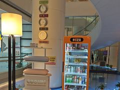 -喜鹊愉家酒店(郑州曼哈顿博览中心地铁站店)