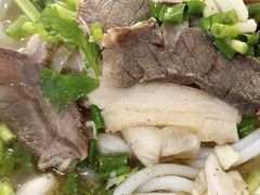 -花溪牛肉米粉(科园二路店)