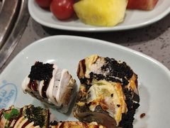 -金滏山烤肉·海鲜·火锅自助餐厅(襄阳万达店)