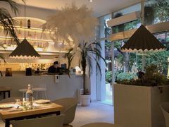 -春树下·树屋花房西餐厅(罍街AS1980店)