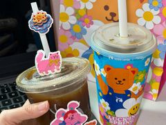 -瑞幸咖啡(灵芝地铁站A1口店)