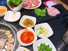 -木槿花韩式炭烤·熟成肉工坊(孙文东路店)