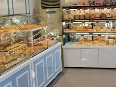 面包甜点陈列柜-金凤成祥(西罗园店)