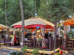 -二荆条·蜀鲜汇城市森林火锅