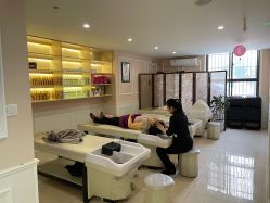 -Bollins波林丝•专研护发中心