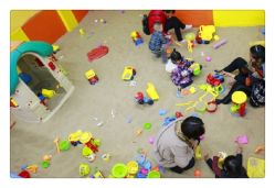 -嘟嘟乐儿童乐园(卜蜂莲花店)