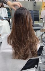 -茶发Salon·烫发染发理发