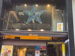 -BHC炸鸡(明洞总店)