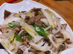 葱爆牛肉-Alali阿拉礼·新疆家宴(西溪新座店)