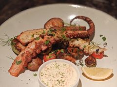 -LESCEDARS Brasserie Bistro香柏树