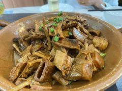 -李东农庄(中南百草园地标店)