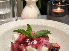 -LESCEDARS Brasserie Bistro香柏树