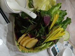 -原林野山菌火锅·炒菌(关上野生菌一条街店)