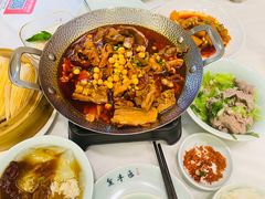 老成都冒烤鸭-全牛匠·乐山跷脚牛肉(望京店)