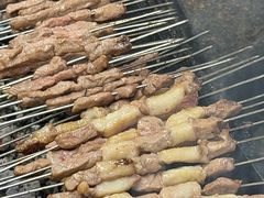 -三个大叔烤羊肉串·炭炉砂锅菜(西三旗店)