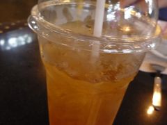 -莓园冰淇淋店