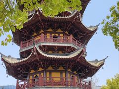-龙华寺