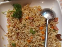 和风炒饭-新一番三文鱼寿司(红城湖店)