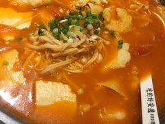 -渝是乎川渝小炒(新世界百货望京店)