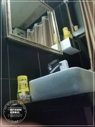 -一東造型烫发染发