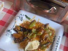 -羊家胡同·龙虾烧烤火锅(龙汇路店)