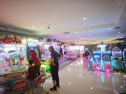 -Fang Fang Monkey·方方猴(国瑞购物中心店)