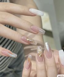 -FuFu美甲美睫