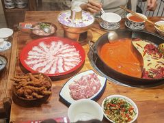 -憨铁匠火锅(红山6979店)
