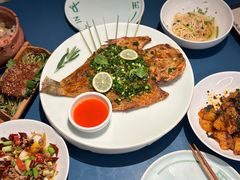 -一坐一忘云南菜(嘉里中心店)