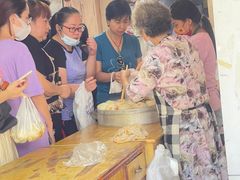 -胡记包子